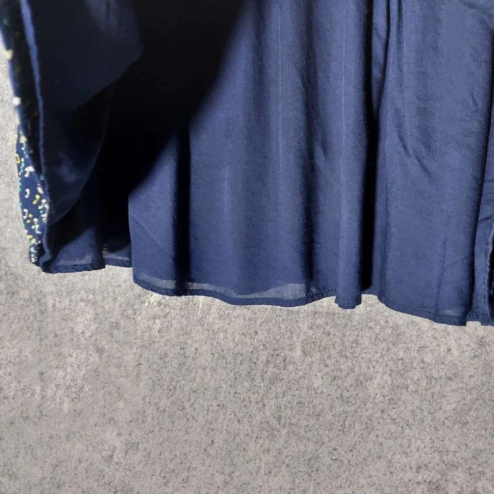LOFT Ann Taylor Medium Skirt Crepe Tiered Swiss Dot Smocked‎ Relaxed Breathable